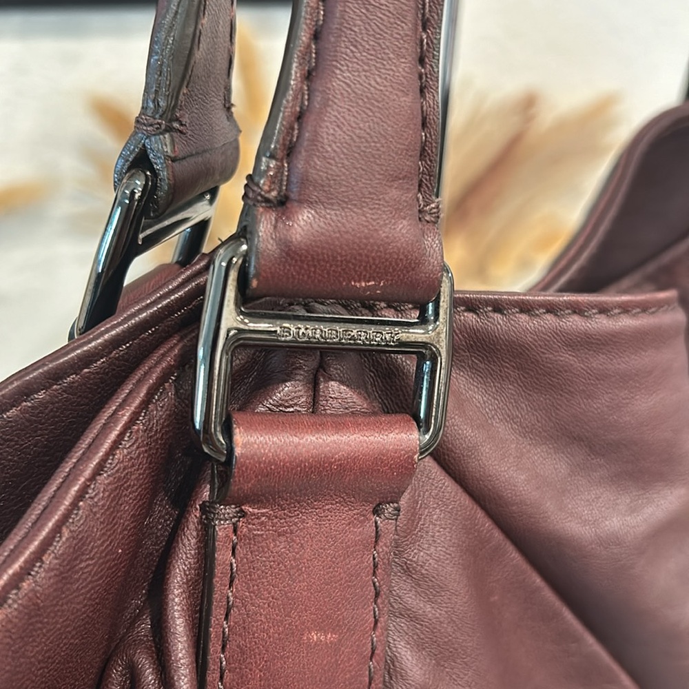 BURBERRY Leather Shoulder Bag - Picture 7 of 14
